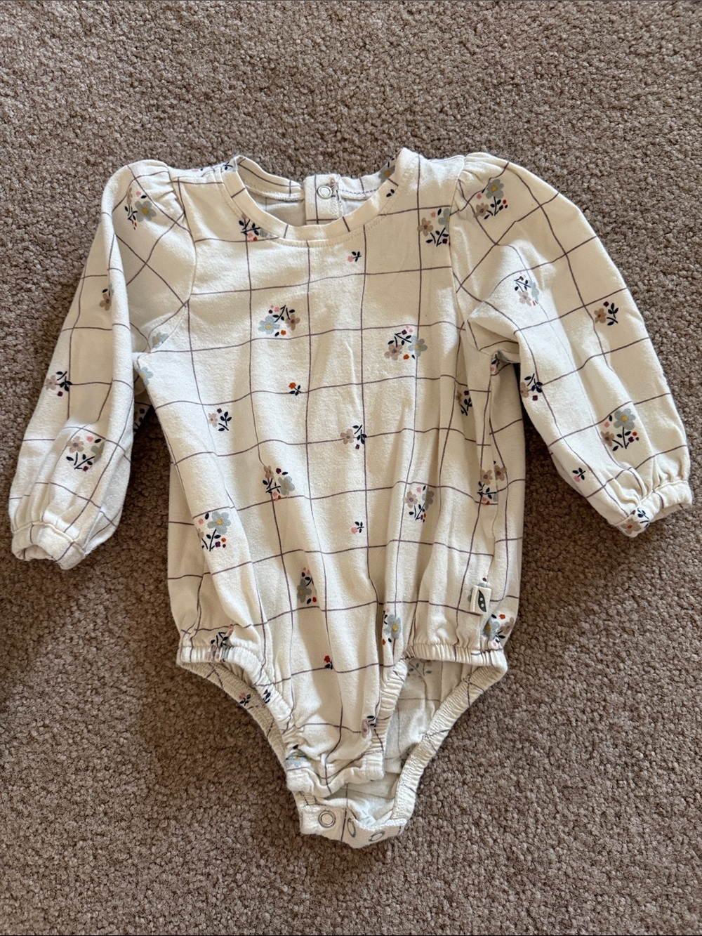 Organic Cream Grid Floral Long-Sleeve Baby Bodysuit